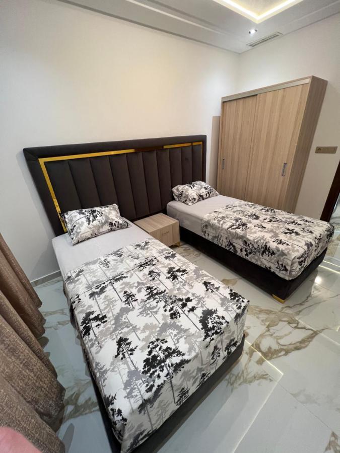 1 Apartment De Luxe Hay Almatar นาดอร์ ภายนอก รูปภาพ
